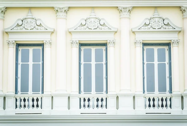 Holzfenster — Stockfoto