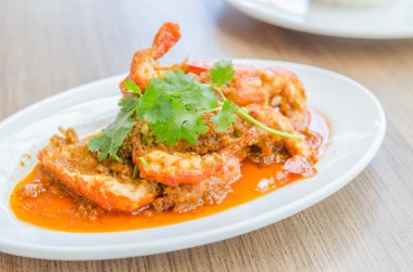 kızarmış karides sarımsak