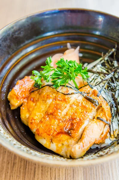 Teriyaki-Huhn auf Reis — Stockfoto