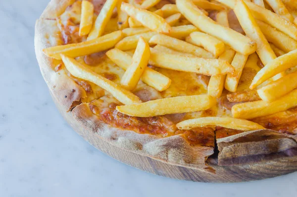 Patates kızartması, pizza — Stok fotoğraf