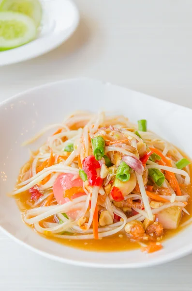 Green papaya salad — Stock Photo, Image