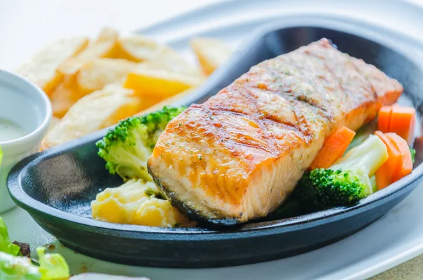 Salmon grilled