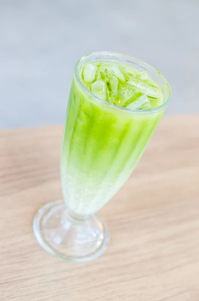 Iced green tea latte — Stock Photo, Image