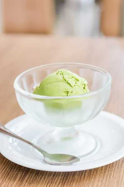 Зеленый чай с мороженым — стоковое фото