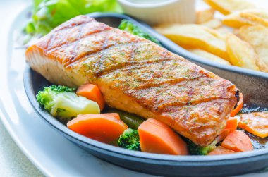 Salmon grilled