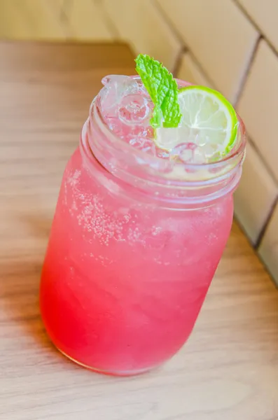 Lemonade juice cocktail — Stock Photo, Image