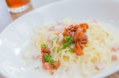 spagetti carbonara