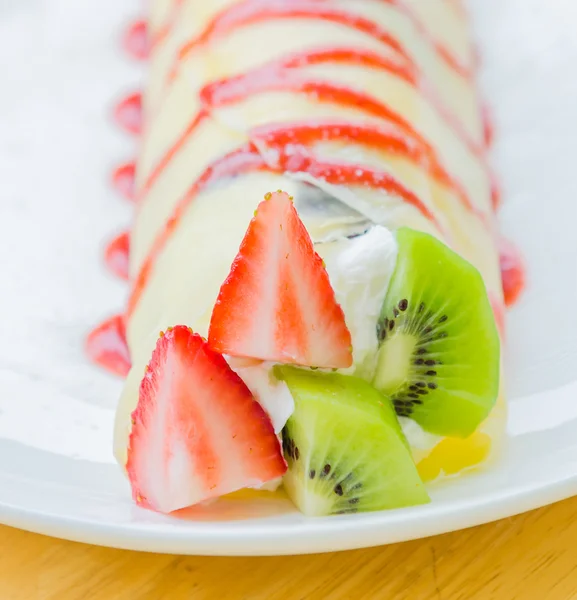 Crespelle di frutta — Foto Stock