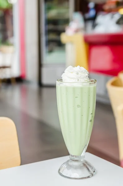 Grönt te frappe — Stockfoto