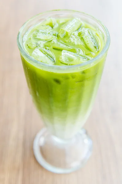 Latte de chá verde gelado — Fotografia de Stock