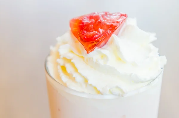 Strawberry smoothie — Stock Photo, Image