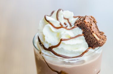 çikolatalı tatlılar