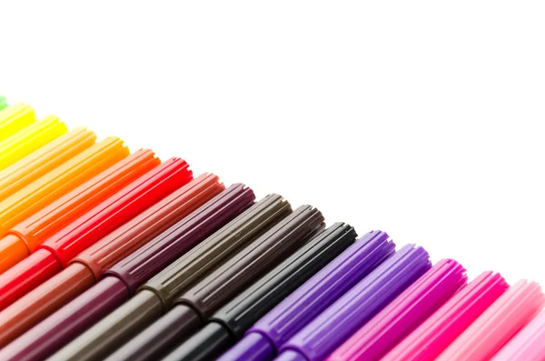 Penna a colori isolata su sfondo bianco — Foto Stock
