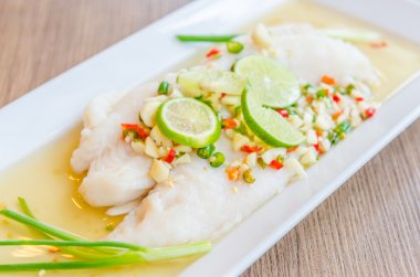 buğulanmış basa balık