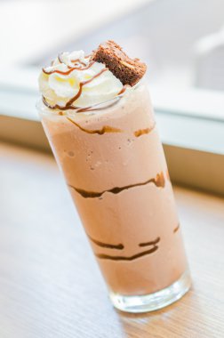 çikolatalı tatlılar