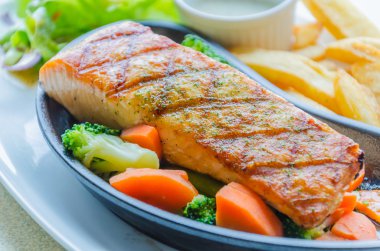 Salmon grilled