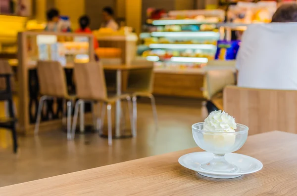 Ice cream — Stock Photo, Image