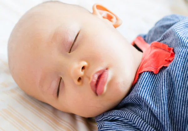 Baby sleeping — Stock Photo, Image