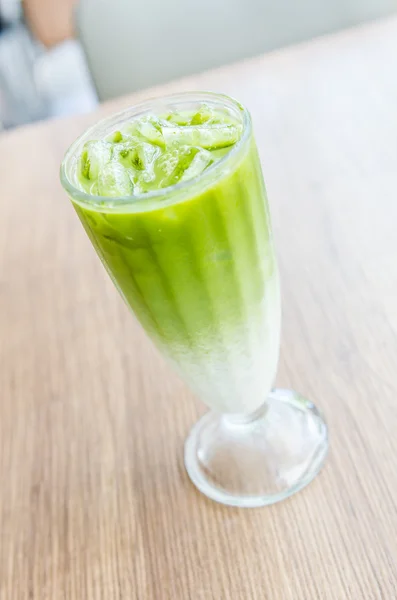 Latte de chá verde gelado — Fotografia de Stock