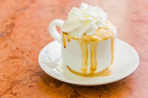 Coffee whipping cream — Stock Photo, Image