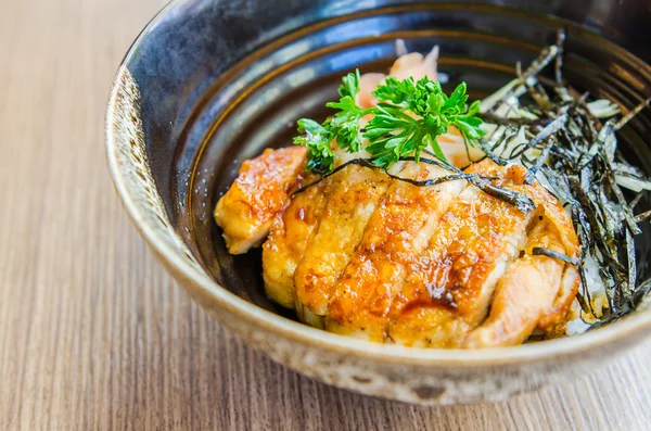 Pollo di Teriyaki su riso — Foto Stock