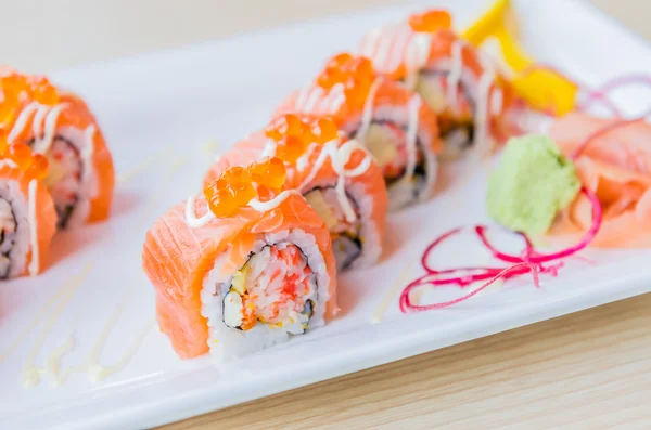 Salmon roll sushi — Stock Photo, Image