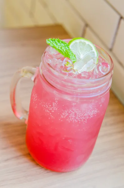 Růžové limonády šťáva koktejl — Stock fotografie