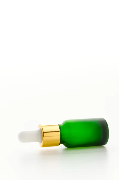 Косметическая бутылка — стоковое фото