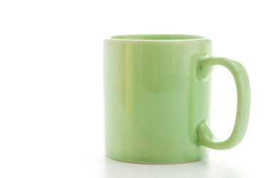 Özel renk üzerine beyaz izole kupa