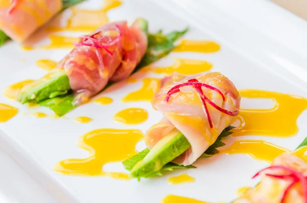 Sashimi avokado japansk mat — Stockfoto