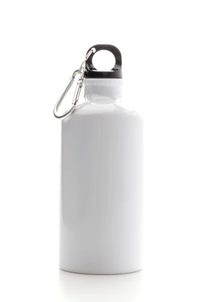 Água da garrafa isolada em branco — Fotografia de Stock
