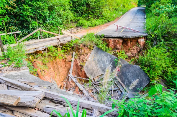 Camino del terremoto — Foto de Stock