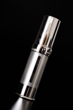 boş kozmetik şişe