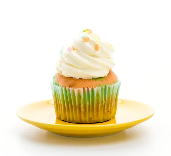 Cupcakes isolerad på vit bakgrund — Stockfoto