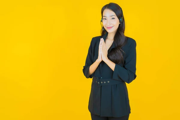 Porträt Schöne Junge Asiatische Frau Mit Call Center Kundenbetreuungszentrum Auf — Stockfoto