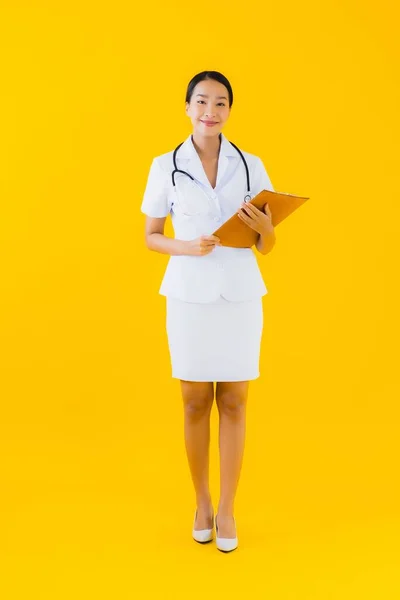 Retrato Hermosa Joven Asiática Mujer Tailandesa Enfermera Sonrisa Feliz Listo — Foto de Stock