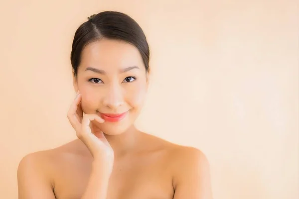 Portrait Belle Jeune Asiatique Visage Femme Avec Beauté Spa Bien — Photo