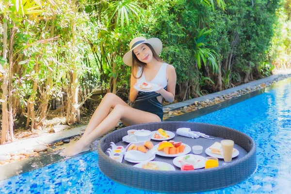 Portrait Beautiful Young Asian Woman Happy Smile Floating Breakfast Tray — Stock Photo, Image