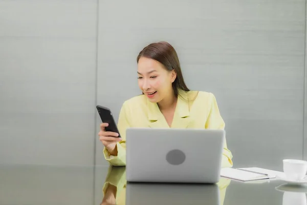 Portrait Beautiful Young Asian Woman Use Computer Laptop Smart Mobile — Stock Photo, Image