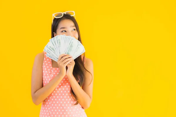 Porträt Schöne Junge Asiatische Frau Mit Viel Bargeld Und Geld — Stockfoto