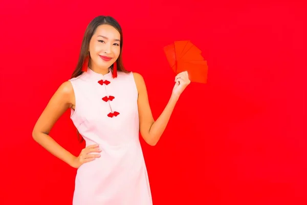 Porträt Schöne Junge Asiatische Frau Mit Rotem Umschlag Buchstabe Auf — Stockfoto