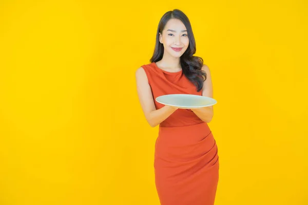 Portrait Beautiful Young Asian Woman Smile Empty Plate Dish Color — Stock Photo, Image