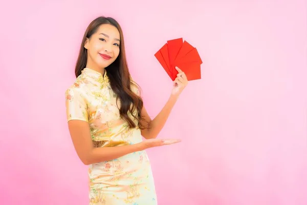 Portrait Beautiful Young Asian Woman Red Envelopes Chinese New Year — Stock Photo, Image