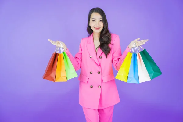 Retrato Bonito Jovem Asiático Mulher Sorriso Com Saco Compras Cor — Fotografia de Stock