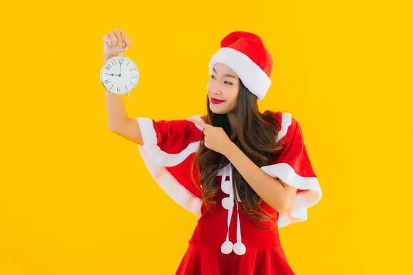 Portret Mooie Jonge Aziatische Vrouw Dragen Kerstmis Kleding Hoed Tonen — Stockfoto