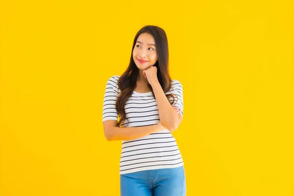 Porträt Schöne Junge Asiatische Frau Lächelt Glücklich Mit Aktion Auf — Stockfoto