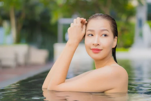 Portrait Beautiful Young Asian Woman Relax Smile Outdoor Swimming Pool — Stock Photo, Image