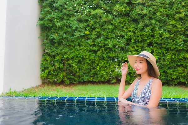 Portrait Beautiful Young Asian Woman Happy Smile Relax Outdoor Swimming — Stock Photo, Image