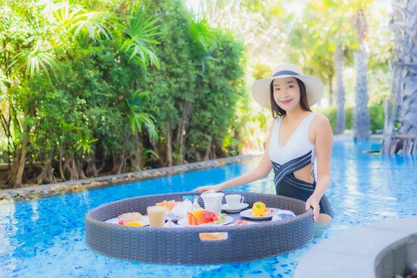 Portrait Beautiful Young Asian Woman Happy Smile Floating Breakfast Tray — Stock Photo, Image