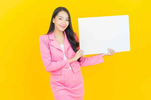 Portrait Beautiful Young Asian Woman Empty White Billboard Yellow Color — Stock Photo, Image